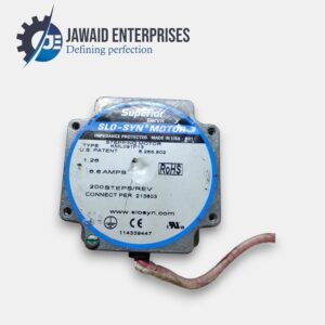 KML091F13 high-torque NEMA 34 hybrid stepper motor with single shaft for CNC and industrial automation.